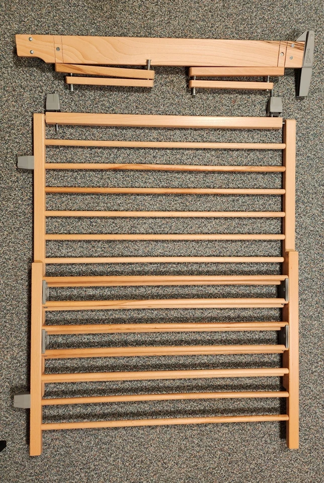 Sicherheitstreppengitter für Babys/Safety stair gate for baby - Bild 1 von 1