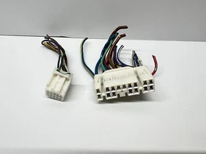 Amplificador estéreo Toyota Sienna 2001 2002 2003 8628008020 solo coletas - Imagen 1 de 14