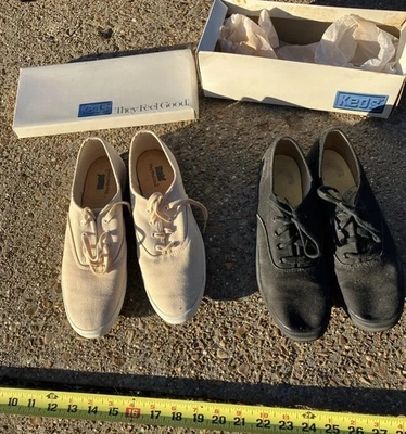 2 Orig. Vintage Keds Black 9.5 M & Cream 10 S Sneakers Made in USA Barely Worn - Image 1 of 4