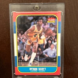 1986 Fleer Byron Scott #99 of 132 Los Angeles Lakers Rookie Card - Picture 1 of 5