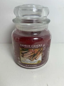Yankee Candle - Sparkling Cinnamon - Medium Jar Candle - 14,5 oz. - Bild 1 von 6