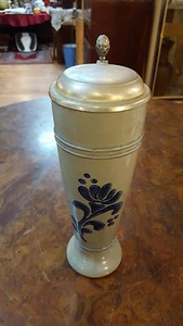 Grauer Bierkrug mit Zinndeckel – 0,5 Liter - Picture 1 of 5