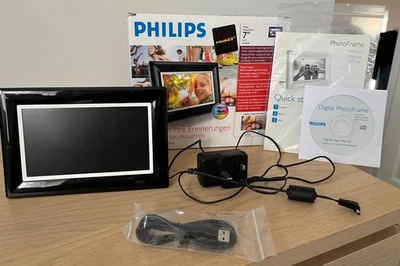 Philips 7FF3FPB 7 inch LCD  PhotoFrame - Image 1 of 4