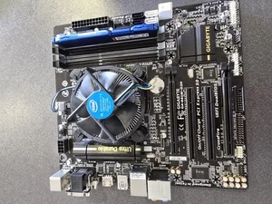 Motherboard GA-B85M-D3H + CPU Intel Pentium G3258 + RAM HX316C10F/4 - Bild 1 von 4