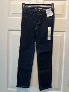 NWT Cat & Jack Size 8 Straight Super Stretch Jeans Kids Jeans - Picture 1 of 8