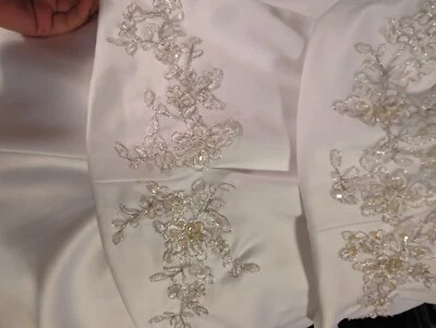 Davids Bridal Wedding Dress  - Imagem 1 de 4