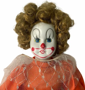 "Muñeca de payaso vintage cabeza de porcelana bisque extremidades cuerpo de tela 18" niña conjunto rojo - Imagen 1 de 11