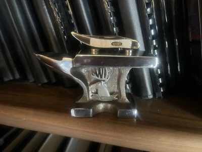 Case Knife Deer Head 2 Lb Horn Anvil Display With Magnets. Knife Not Included  - Image 1 of 3