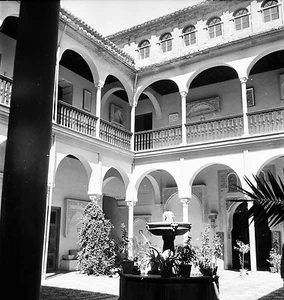 ESPAGNE c. 1951 -  Palais Casa de Castril Patio Grenade - Négatif 6 x 6 - Esp 95 - Picture 1 of 1