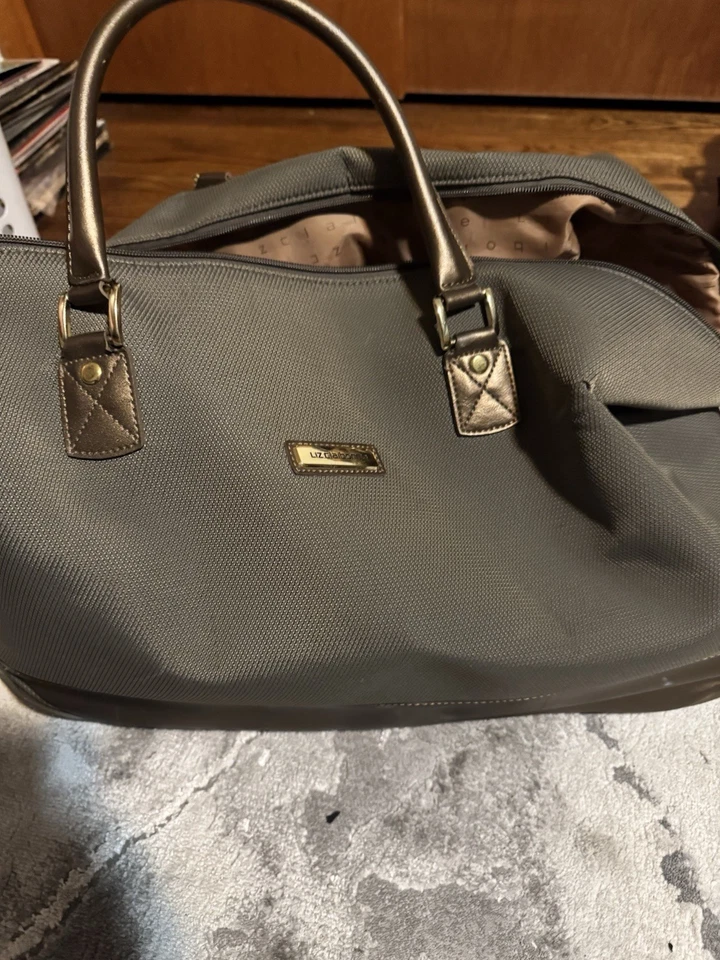 Liz Claiborne Luggage Wheel Travel Bag Carry On - Image 1 of 4