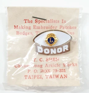 Vintage Lions Club Enamel DONOR Pin New Old Stock - Picture 1 of 4