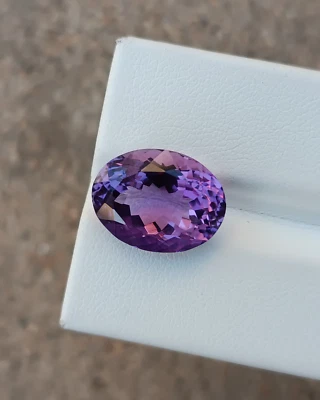 Amatista Natural - Forma Ovalada 11x14x7,50mm - Piedra Preciosa Corte Facetado 6,85 Cts Foto 1 de 4