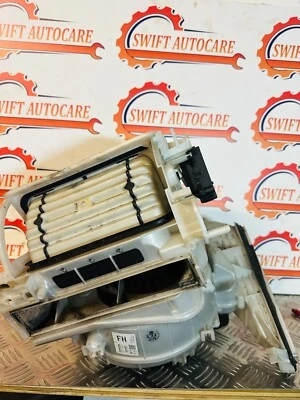 Toyota Prius 2009-2015 matriz térmica con ECU HYBRID 87010-47120 Foto 1 de 4