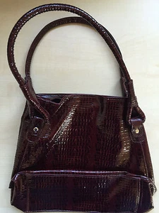 Avon Damenhandtasche in Kroko-Optik burgunderfarben - Handtasche - Bild 1 von 1