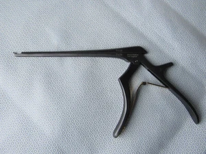 Aesculap FK902B Kerrison Bone punch zerlegbar detachable 3mm/180mm, Nick in Tip - Picture 1 of 9