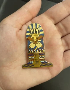 Disney Donald Duck Egyptian Sarcophagus LE 300 Pin Museum Yiqities MOP - Picture 1 of 2