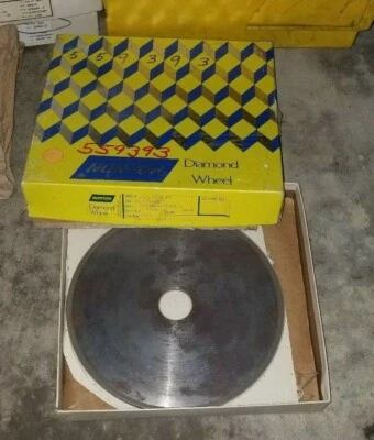 Norton Diamond Grinding Wheel SD240-N100B69-1/4 Size: 7'' x .035'' x 1-1/4'' - Image 1 of 2