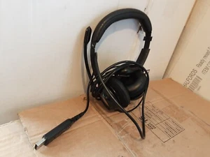 Logitech A-0052 Over the Ear USB Headset - Picture 1 of 4