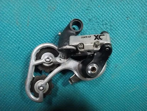 Vintage Suntour Rear Derailleur 3-Pulley-Wheel 6-7-8 Speed mtb MAEDA JAPAN - Picture 1 of 3