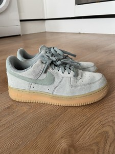 nike air force 1 '07 trainers in taupe suede