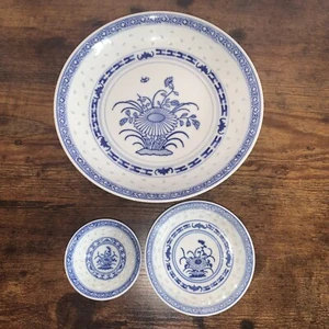 Vintage Chinesisch Blau Weiß Reisauge Korn Blume 8” 4” 3” Teller 3er Set SIEHE BILD - Bild 1 von 10
