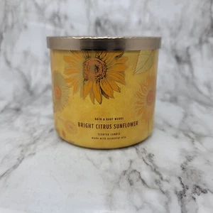 Bath & Body Works Bright Citrus Sunflower 3-Wick Candle - Picture 1 of 3