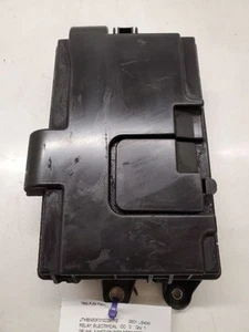 Lexus LS430, Electrical Relay Trunk Junction Box , 2001-2002, 82670-50071 - Picture 1 of 12