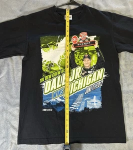 Dale Earnhardt Jr Shirt Mens Medium Black NASCAR Racing Michigan Win 2012 Tee - Picture 1 of 5