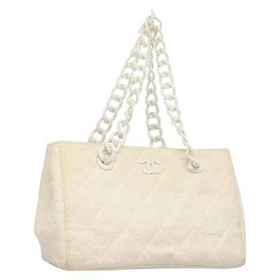 CHANEL Matelasse Chain Shoulder Bag Straw White CC Auth 131080 - Image 1 of 4