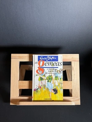 As Gémeas Voltam ao Colégio Foto 1 de 4