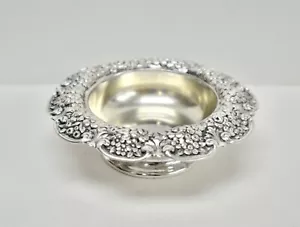 Vintage Tiffany and Co. Sterling Silver Salt Cellar Dish 9718M1820 - Picture 1 of 11