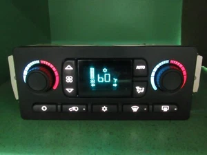 15107730 TAHOE ESCALADE SILVERADO AC DIGITAL CLIMATE TEMP CONTROL LED REBUILT 47 - Foto 1 di 6