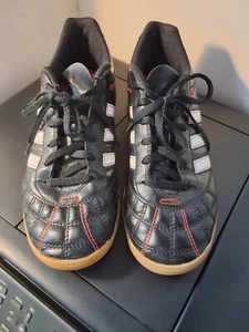 Adidas Sportschuhe Sneaker Indoor Fussball Hallensport Gr. 37 /38 schwarz unisex - Bild 1 von 9