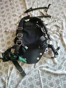 Dive Rite Nomad LT - Top Inflator - Tank attachments - Sidemount BCD