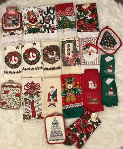 Vintage Christmas Kitchen Tea Towel Pot Holder Lot Holiday Winter Santa Claus - Picture 1 of 13