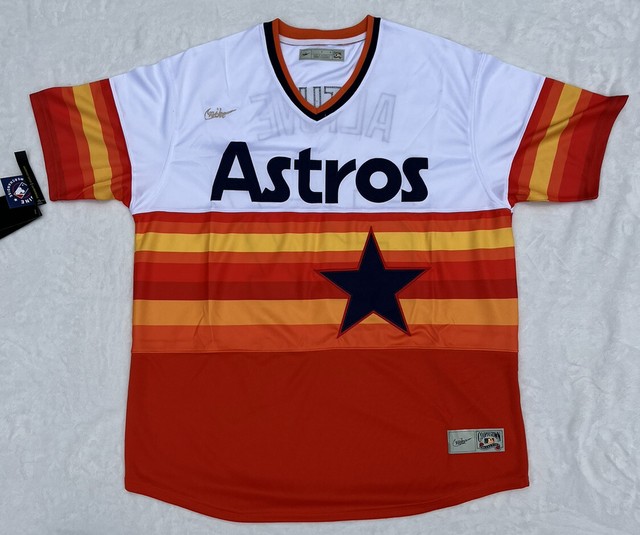 Best Astros Button Up Jersey Half Price 25 Dollar's for sale in Brazoria  County, Texas for 2023