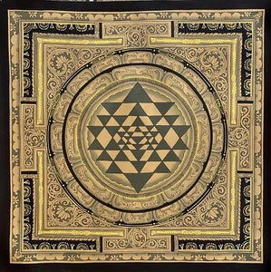SRI YANTRA/ SHRI YANTRA MANDALA NEWARI PAUVA PAINTING-HANDMADE ON COTTON CANVAS - Picture 1 of 10