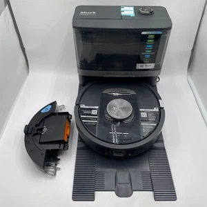 Shark Robot Vacuum & Mop Combo PowerDetect NeverTouch RV2820YE - READ - Picture 1 of 11