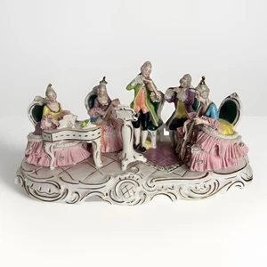 Dresdner Spitze Deutsche Porzellan Spielfigur.  Maße: 12 Zoll L x 7 Zoll B x 6 Zoll H - Bild 1 von 12