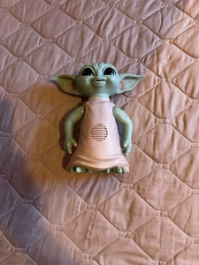 Star Wars Galactic Snackin’ Grogu Baby Yoda Animatronic robe/snacks not included - Picture 1 of 11