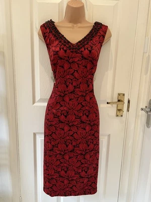GORGEOUS BLACK & RED SHEEN FLORAL CHRISTMAS/PARTY/OCCASION DRESS size 16 - Image 1 of 4
