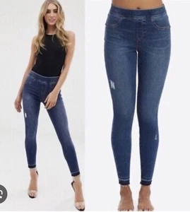 Spanx NEW Distressed Skinny Jean Medium Wash Size Small Shaping Denim $128 MSRP - Picture 1 of 8