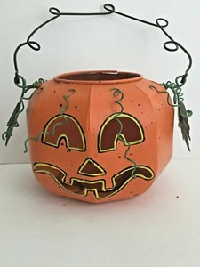 Portavelas votivas de metal Jack-o-Lantern naranja calabaza con mango de 4,5"T - Imagen 1 de 10