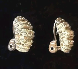 Vintage Monet Ribbed Silver Tone Classic Shrimp Clip On Earrings - Picture 1 of 5