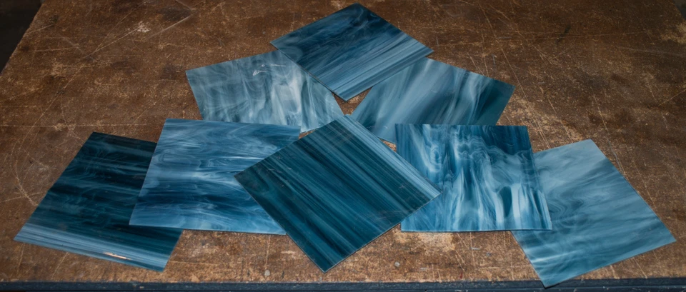 Scrap Stained Art Glass Tiles - Sky/Steel Blue - SKY Foto 1 de 1