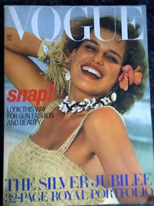 Vogue - Mai 1977 - schöner glatter Zustand - ideale Geschenkqualität - - Bild 1 von 1