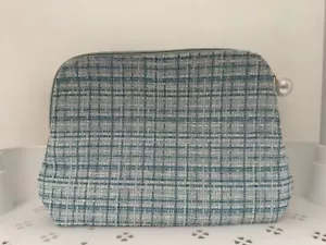 New Ulta Beauty blue tweed pearl bead Cosmetic bag 9"x6" - Picture 1 of 4