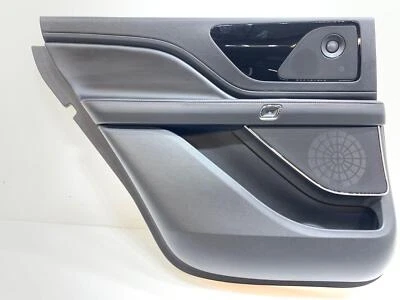 Lincoln Aviator 2020-2025 panel de cubierta de moldura de puerta trasera izquierda fabricante original negro_gh Foto 1 de 4