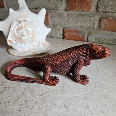 Komodowaran Echse geschnitzt Kunst Deko Skulptur  Tier  Bali  Reptil  - Bild 1 von 4