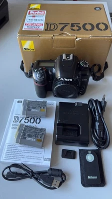 Nikon D7500 body 22315 shots 21 MP used in original packaging - Image 1 of 4